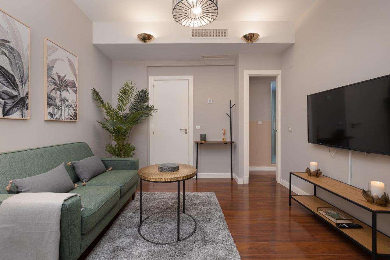 C31 Deluxe Apartment Into Cathedral Square 말라가 외부 사진
